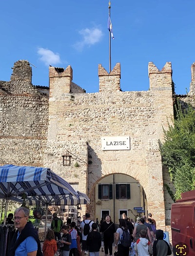 Stadtmauer von Lazise am Gardasee